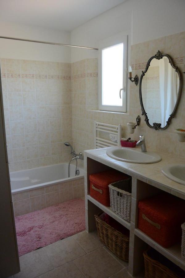 Chez Regine Et Gregoire Bed & Breakfast Marseille Luaran gambar